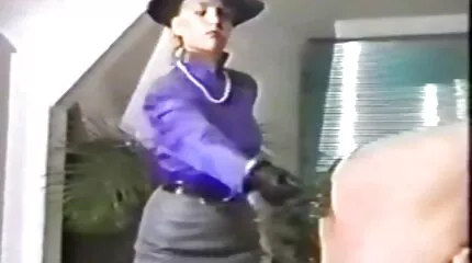 انتهى نائب سكس امهات العرب الرئيس على الشعر سخيف الكلبة مفلس