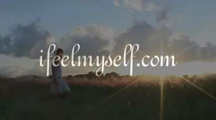 رجل عجوز يمارس الجنس مع امرأة آسيوية شابة في سيارته في بورنو امهات عرب أوضاع مختلفة
