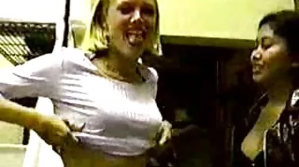 جبهة مورو المعلم الملاعين مع شاب طالب عاشق سكس امهات اجنبي مترجم عربي في المنزل.