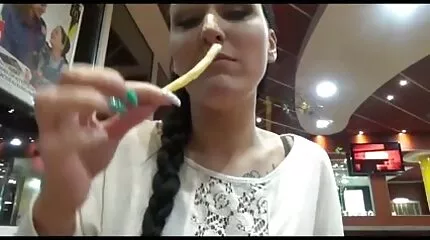 التقط سائحة حمراء الشعر سكس امهات مترجم للعربية في الشارع ومارس الجنس في المؤخرة مع الوجه