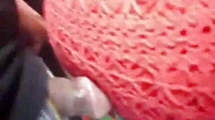 الزنجي افلام سكس عربى امهات الموشوم يمارس الجنس مع صديقته الشقراء