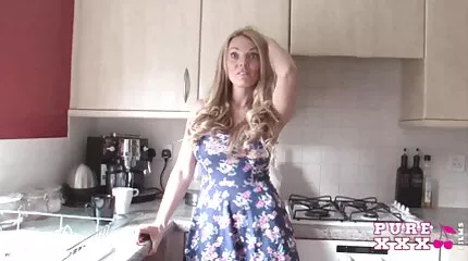 عبر الكلبة سكس امهات عربي واجنبي الملاعين صديقها الحمار