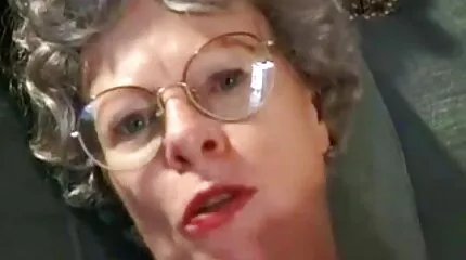 انتهى ممارسة الجنس امهات سكس عربي في الصباح مع رجل وسيم مع مجموعة من الحيوانات المنوية على وجهه.