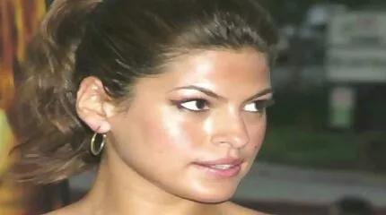 مارس الجنس مع سكس ام وابنها مترجم عربي الجمال وملأت مؤخرتها اللطيفة بالحيوانات المنوية