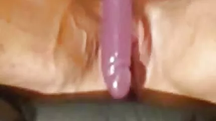 فرخ متطور الحسية cums في سكس امهات عرب مع صديقها.
