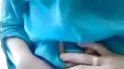 تتدفق الحيوانات المنوية من كس الفتاة الوردي سكس عربي امهات بعد ممارسة الجنس